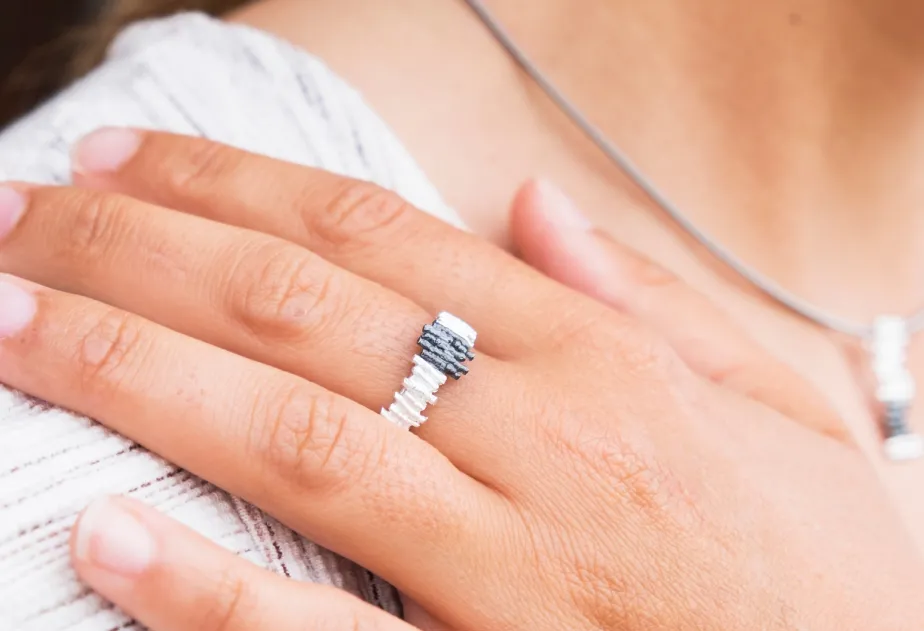 Anillo pequeño Diluvi