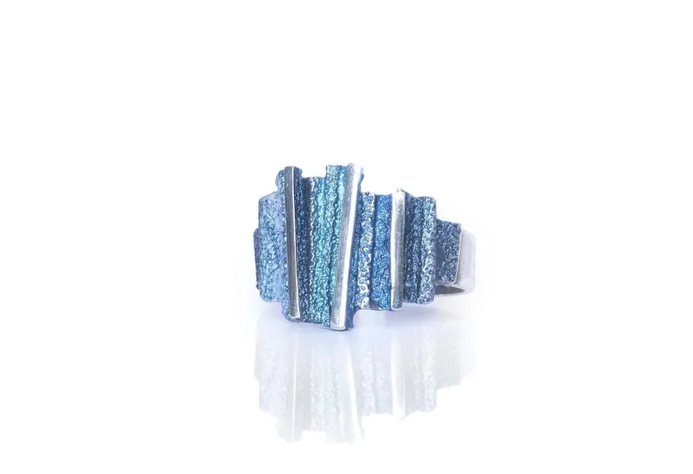 Anillo Dana azul pequeño
