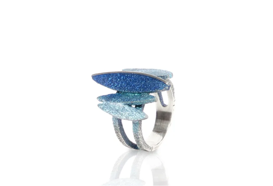 Lara blue ring