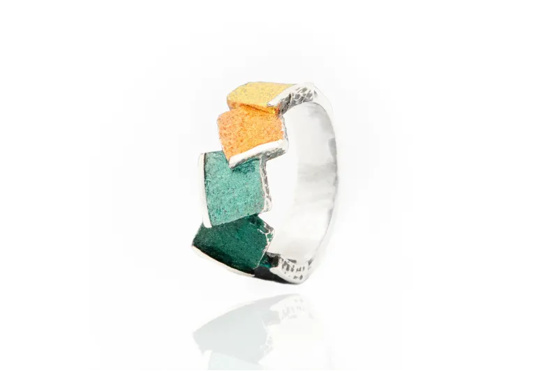 Colorful Kiros ring