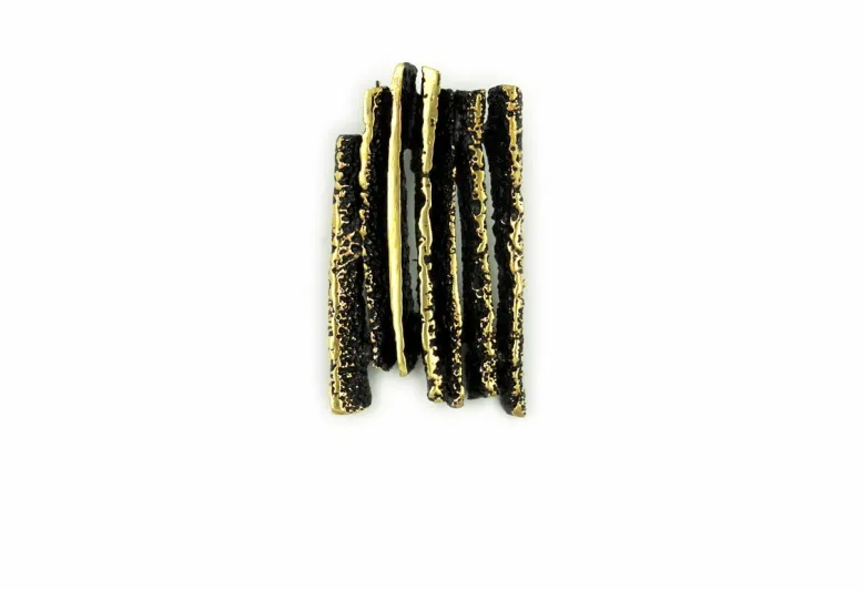 Mittlerer GoldenBlack Anhänger Junc