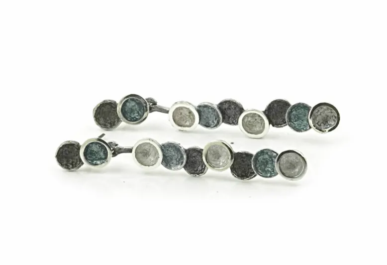 Singular gray 2 pieces small 9R Earring 
