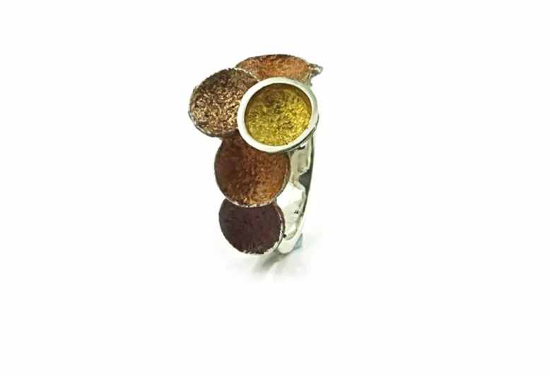 Singular ochre Small ring