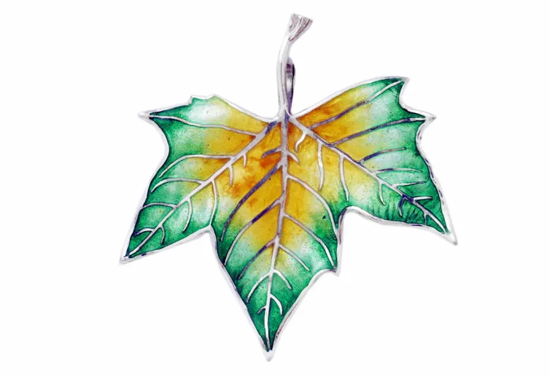 Broche de Hoja de Plátano Verde