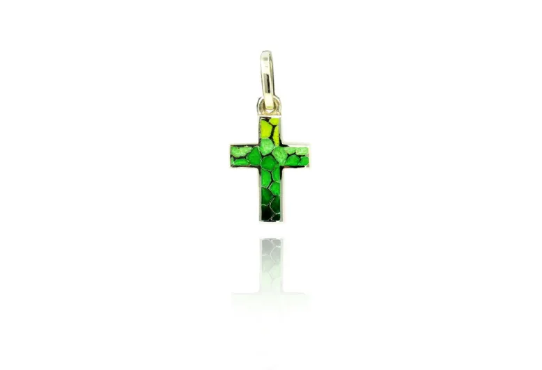 Grünes Mosaik lateinisches Kreuz