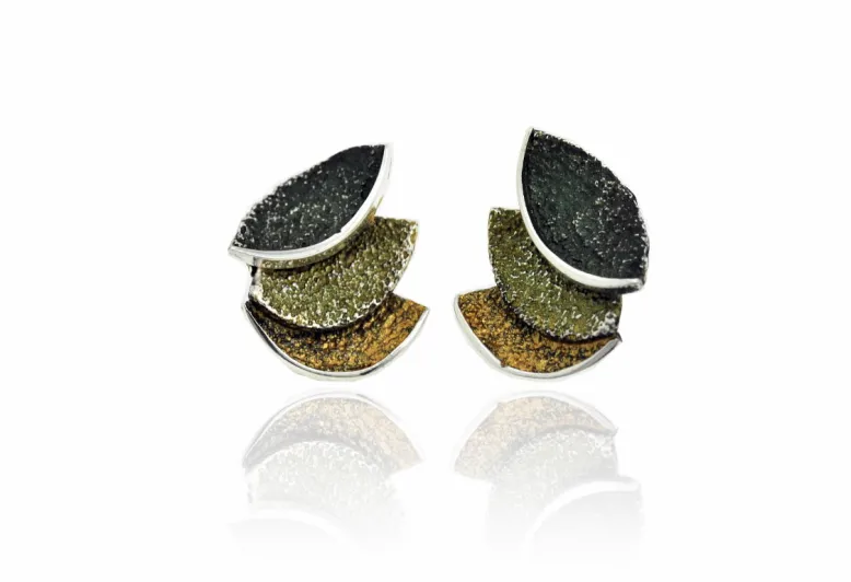 Lichen-green Smile big earrings