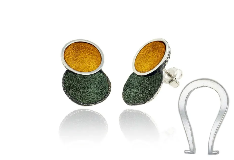 Singular big green 2 round earring