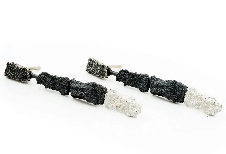 Tempo big earring