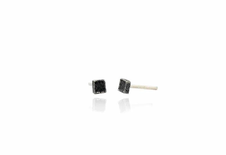 Toy Square little earring