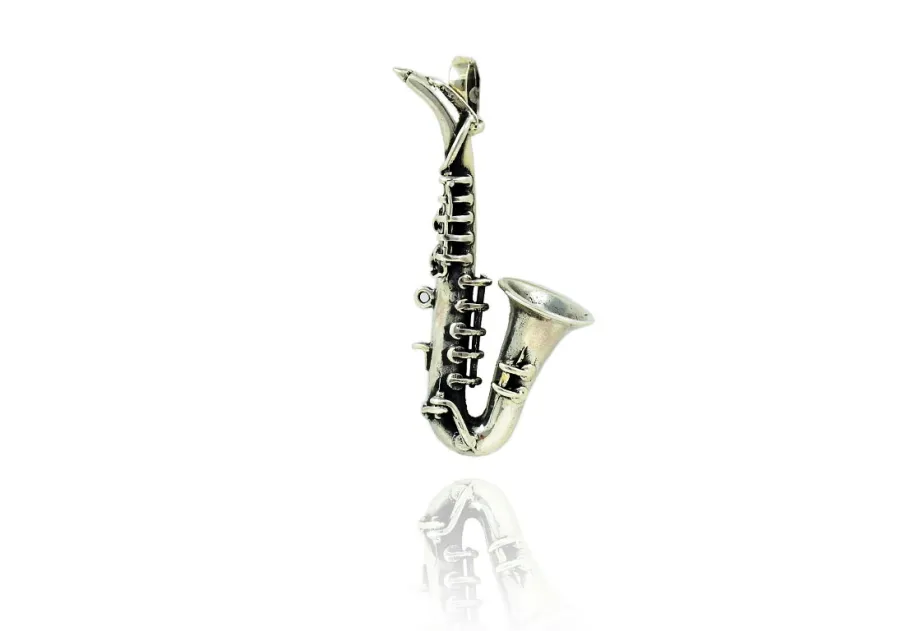 Sax pendant