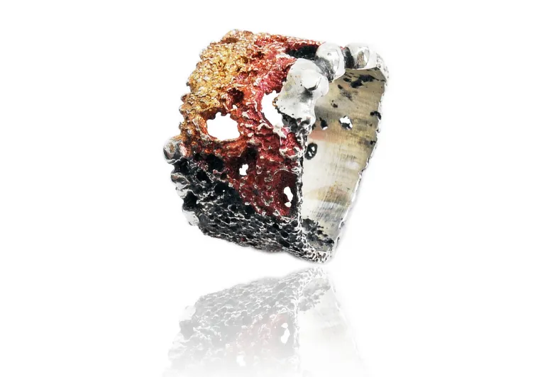 Ockerfarbener Ring Samo