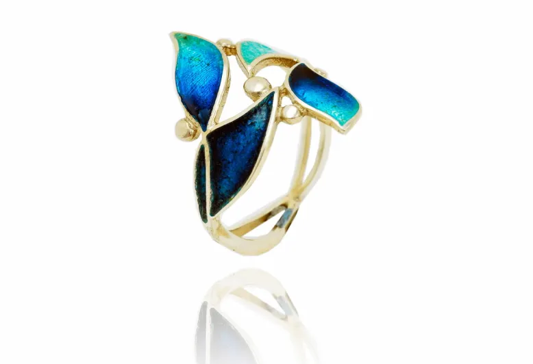 Amil blue small ring