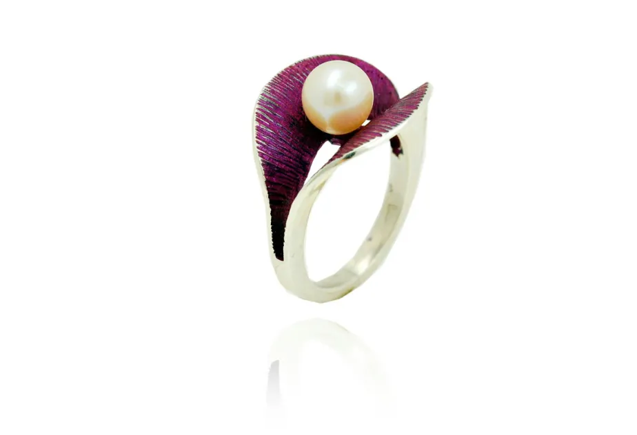 Eco pink ring