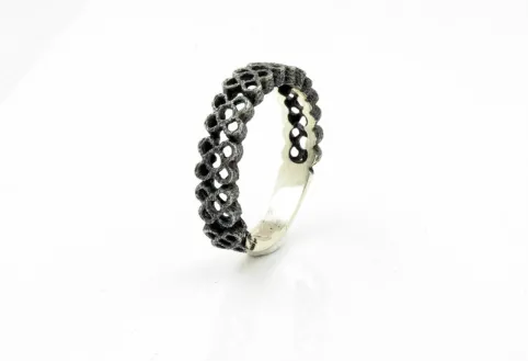 Perforated Panot Wedding Ring