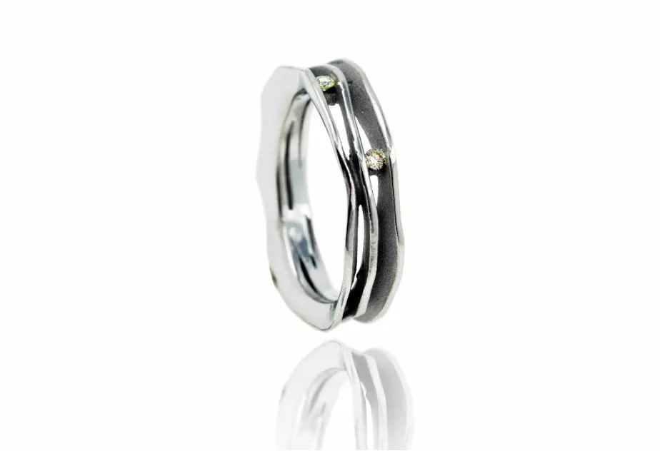 Anillo FI doble con 2 diamantes