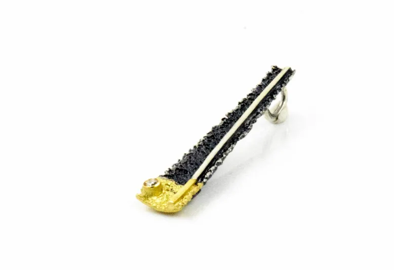 Osha little pendant