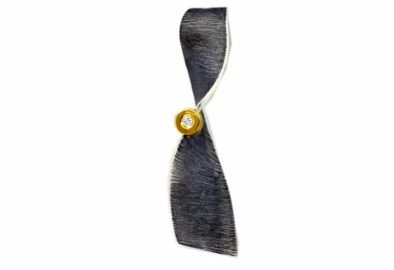 Moebius big pendant