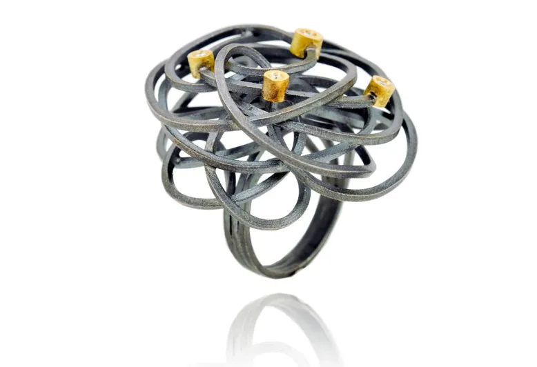 Ring Caos, Silber und Gold und 4 Diamanten