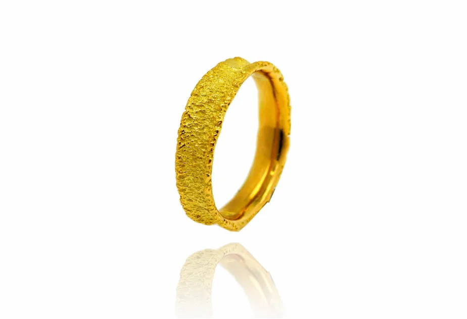 Desert ring