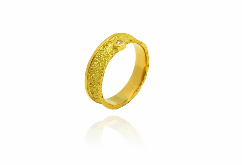 Alda small ring