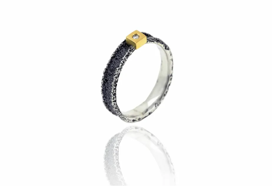 Quadratischer Ring Dorm