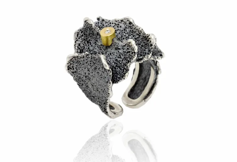 Atlas Ring