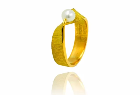 Schmaler Ring Moebius mit Perle