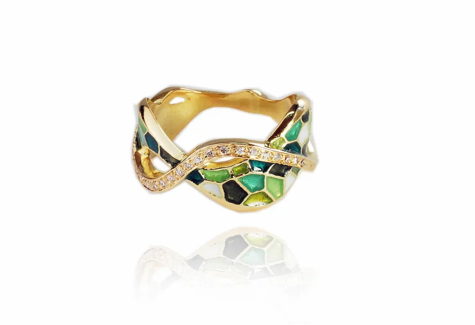 Serpenti green ring