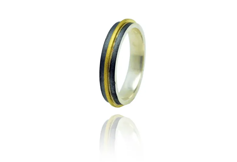 Gerader Ring Minerva