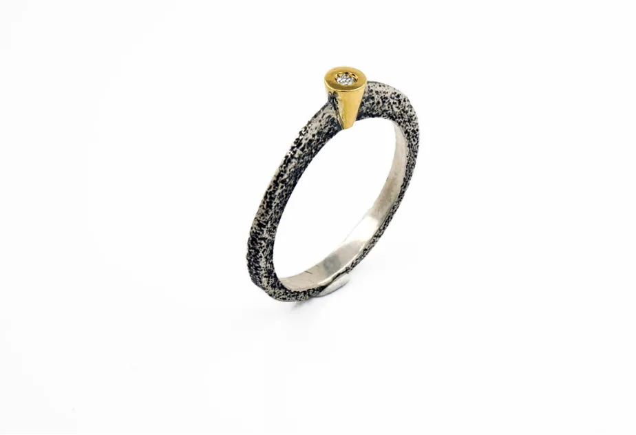 Nil ring