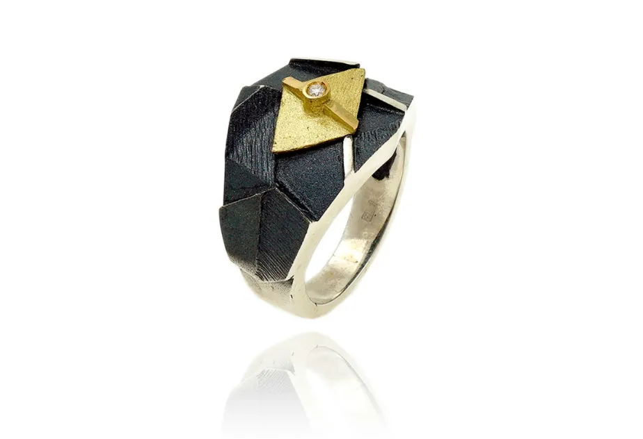 Metricus ring