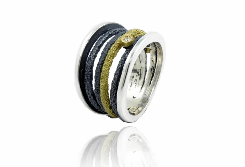 Anillo grande Dynamic