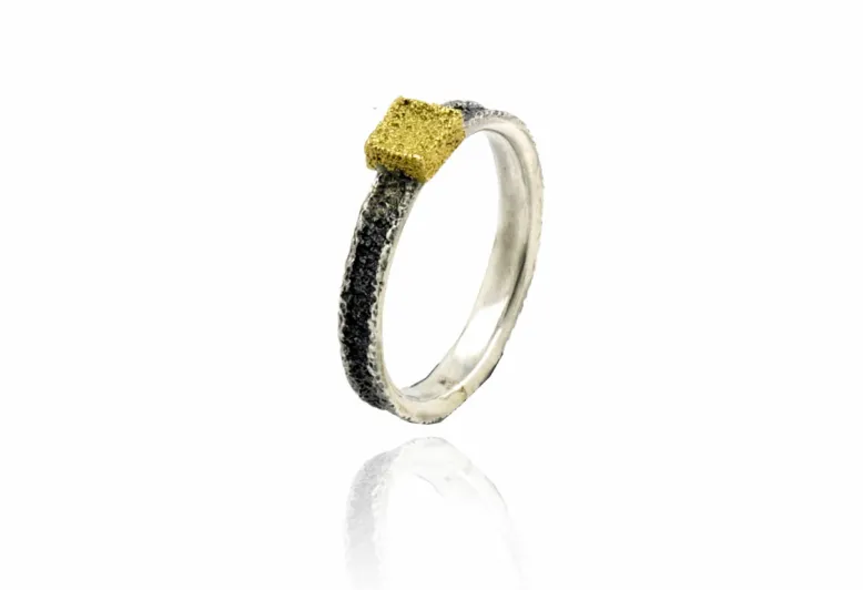 Sira Toy ring