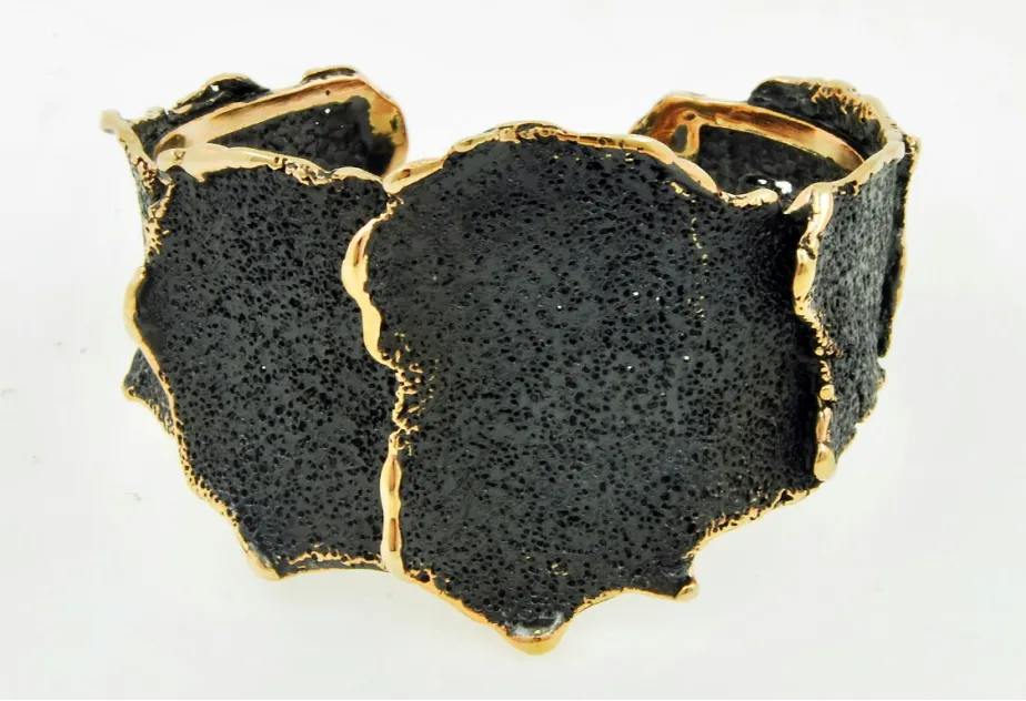 Atlas GoldenBlack bracelet