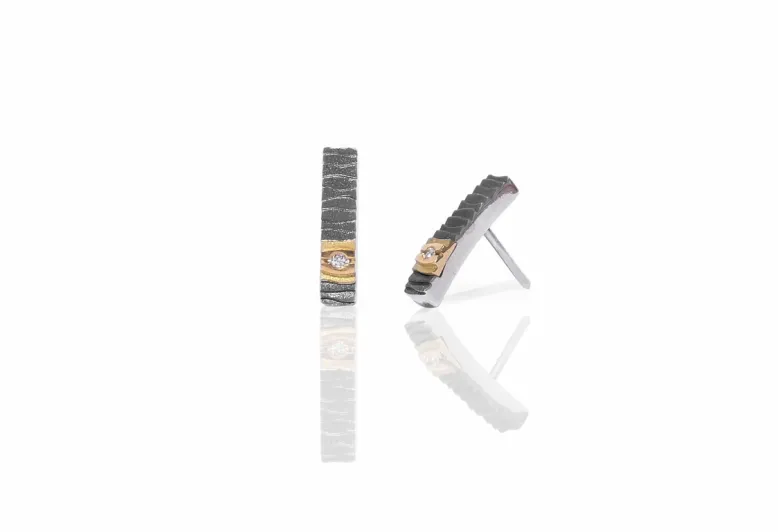 Delta small earrings