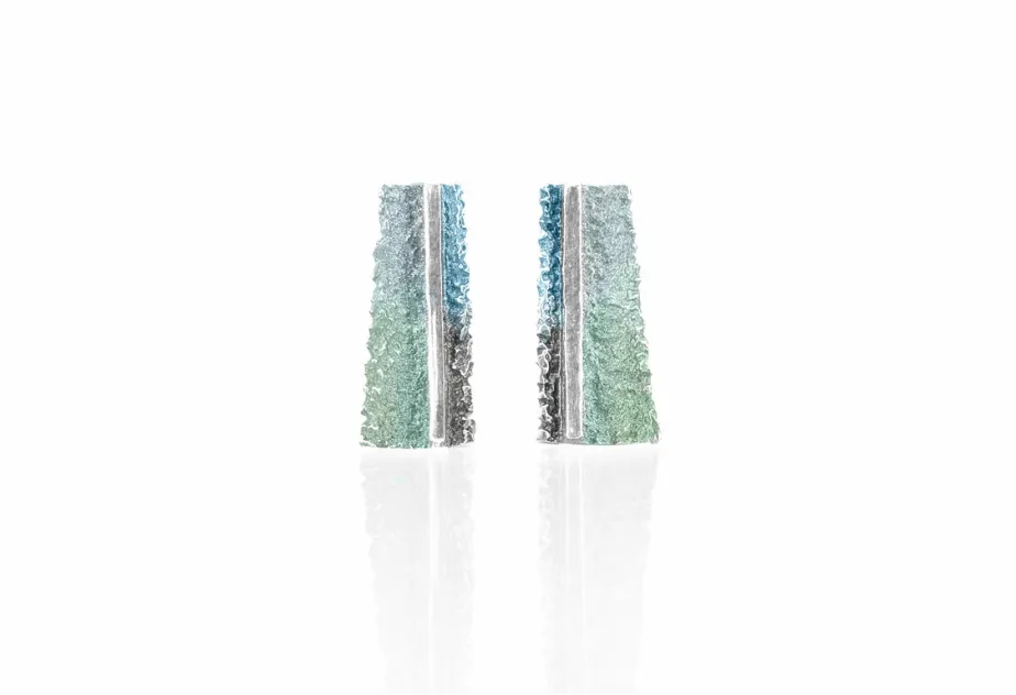 Osha emerald-green small earring