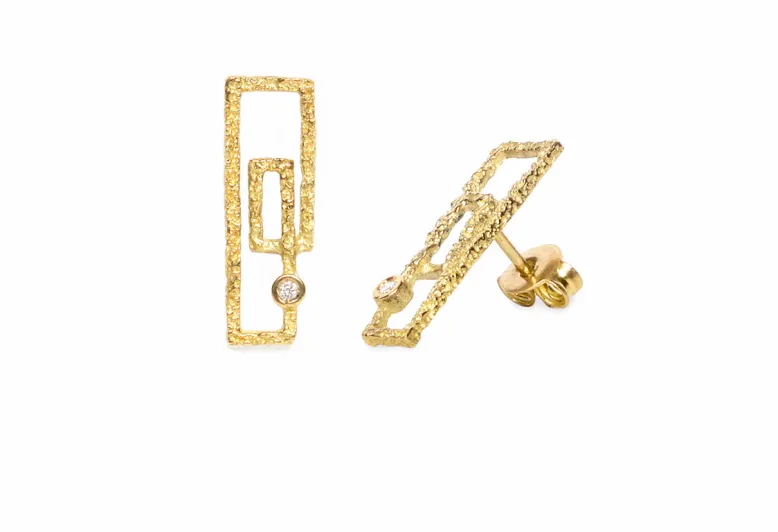 Textured Rectangular Zoom Earrings, Gold with Diamond