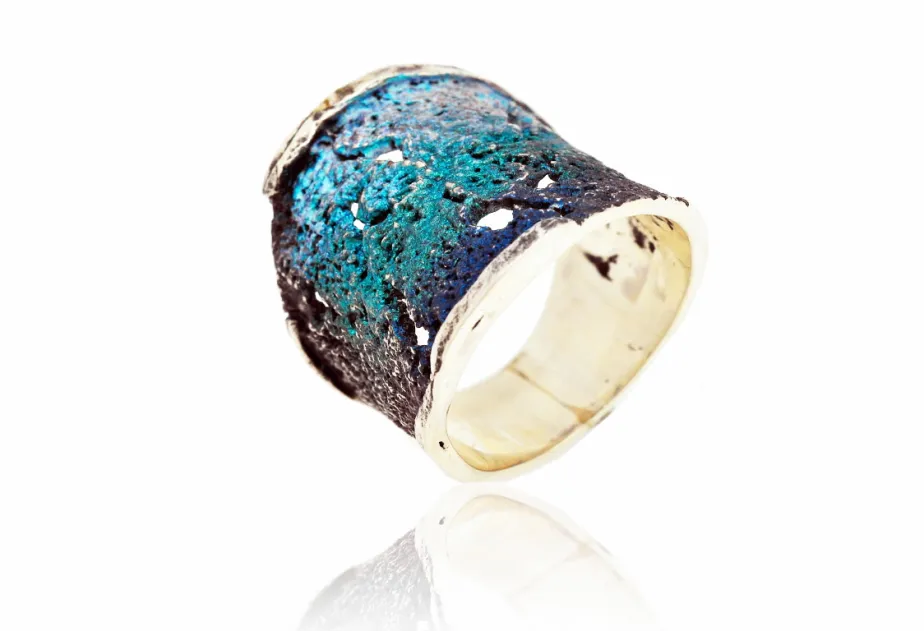 Anillo Intenzza azul Formentera grande con perla