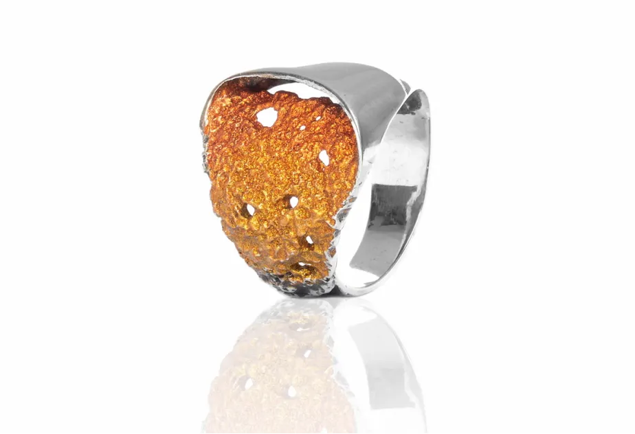 Anillo Gala ocre pequeño