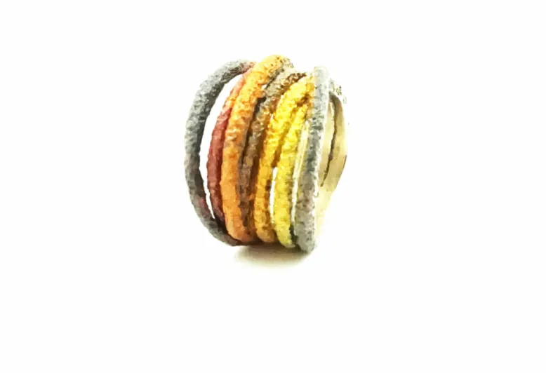 Anillo Sira ocre