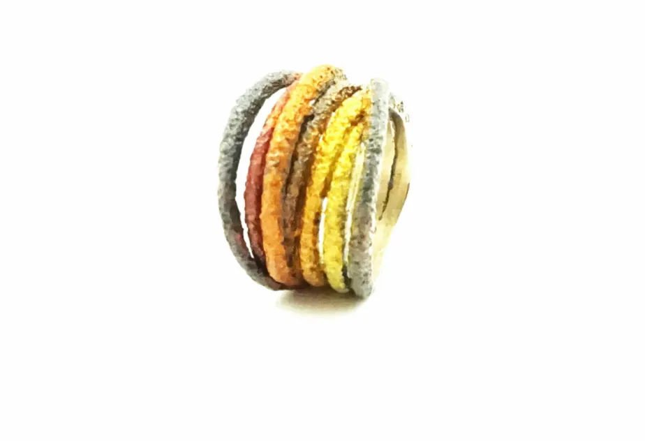 Anillo Sira ocre