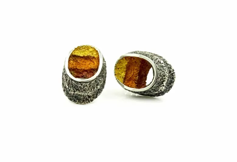 Sinera medium ochre earrings