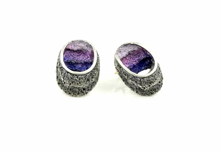 Mittlere violette Ohrringe Sinera