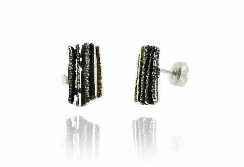 Pendientes Junc medianos verde liquen