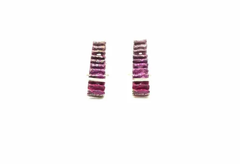 Junc medium narrow pink earrings