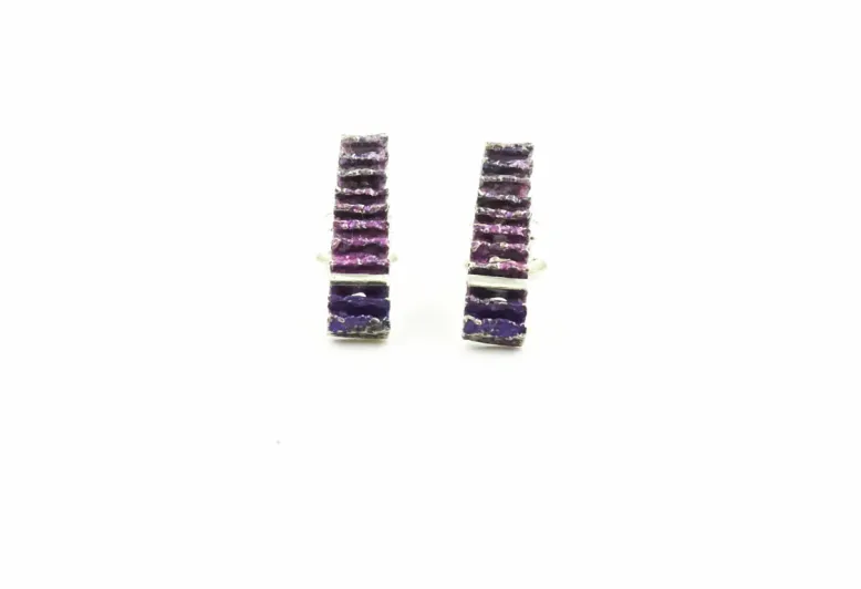 Junc medium narrow purple earrings
