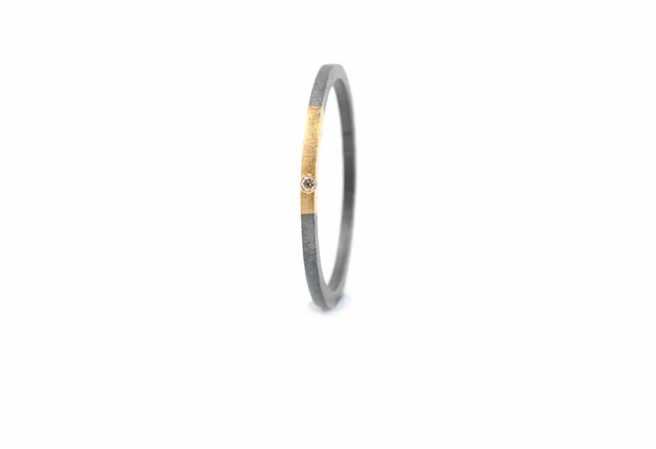 Sutil ring