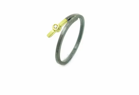 Fura ring