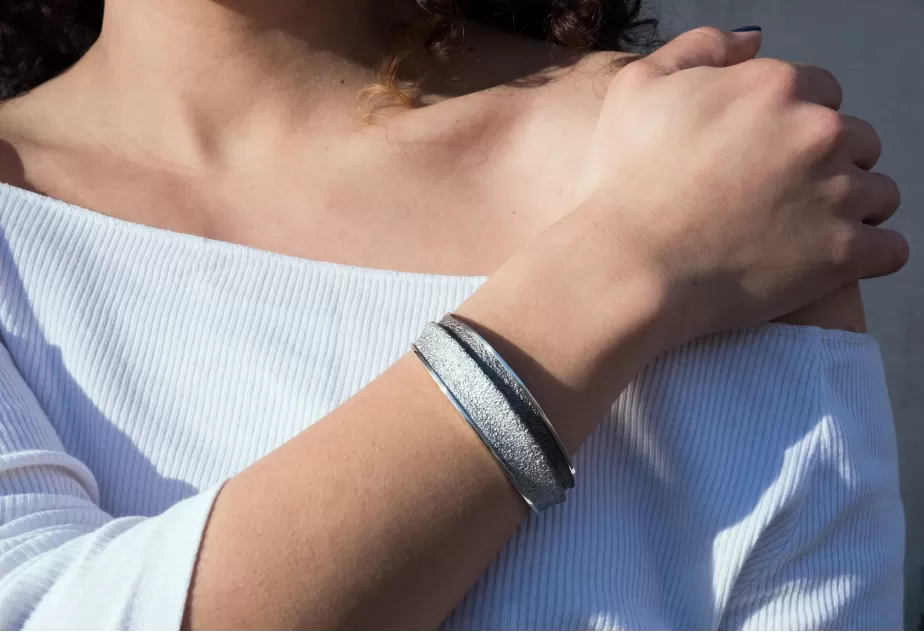 Troia grey big bracelet