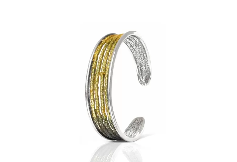 Dynamic Lichen green bracelet